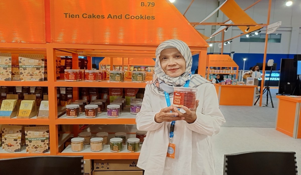 Digitalisasi UMKM: Kisah Sukses Tien Cakes & Cookies