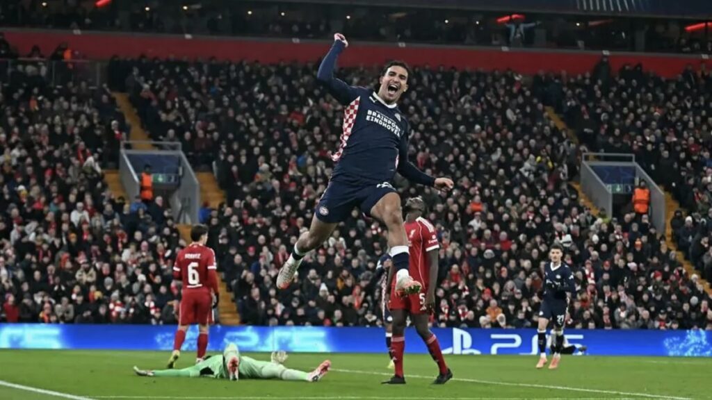 Beranda Liverpool terpuruk