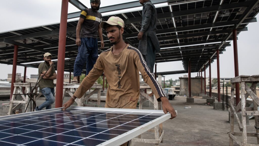 Solar Pakistan