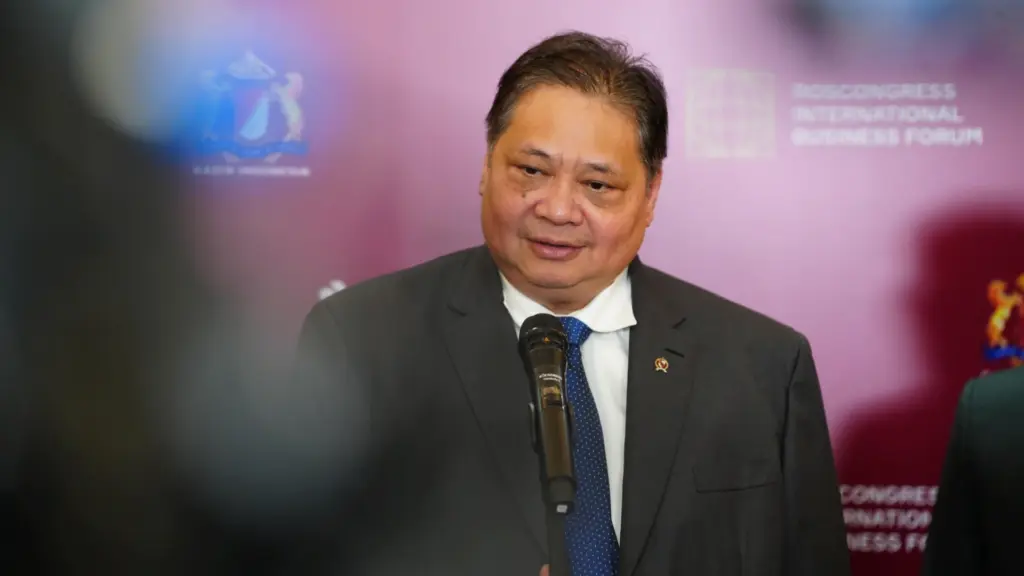 Beranda Airlangga Hartanto